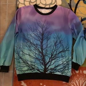 Long sleeve tree pullover